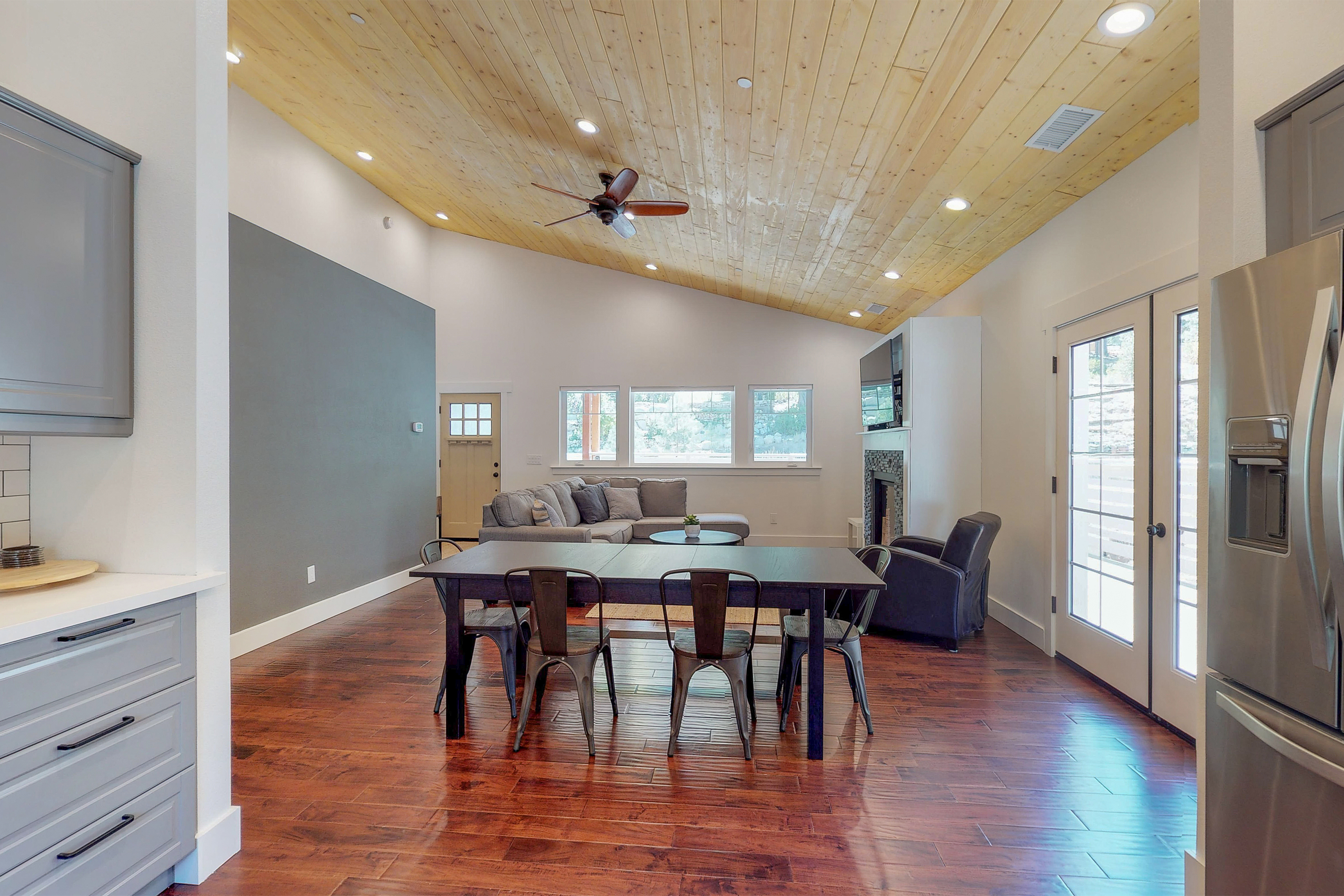 Lake Tahoe South Shore Home 981515