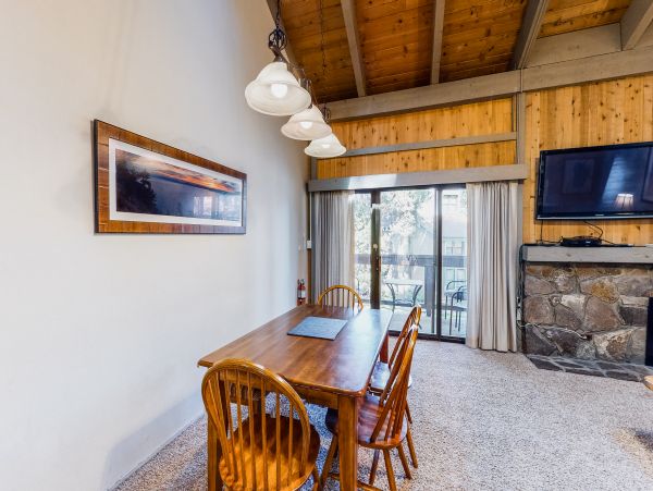 Lake Tahoe South Shore Home 981516