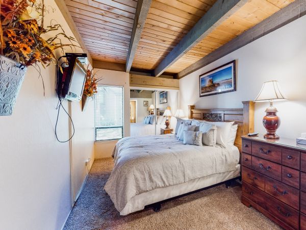 Lake Tahoe South Shore Home 981516