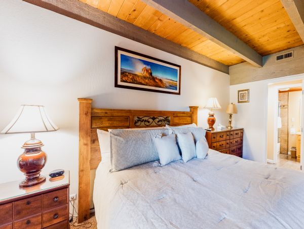 Lake Tahoe South Shore Home 981516
