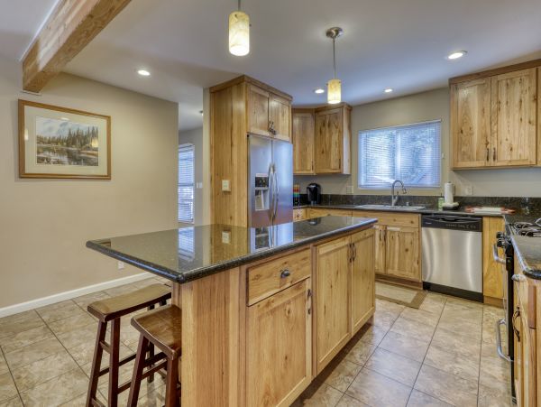 Lake Tahoe South Shore Home 981521