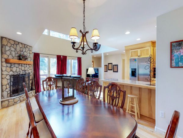 Lake Tahoe South Shore Home 981530