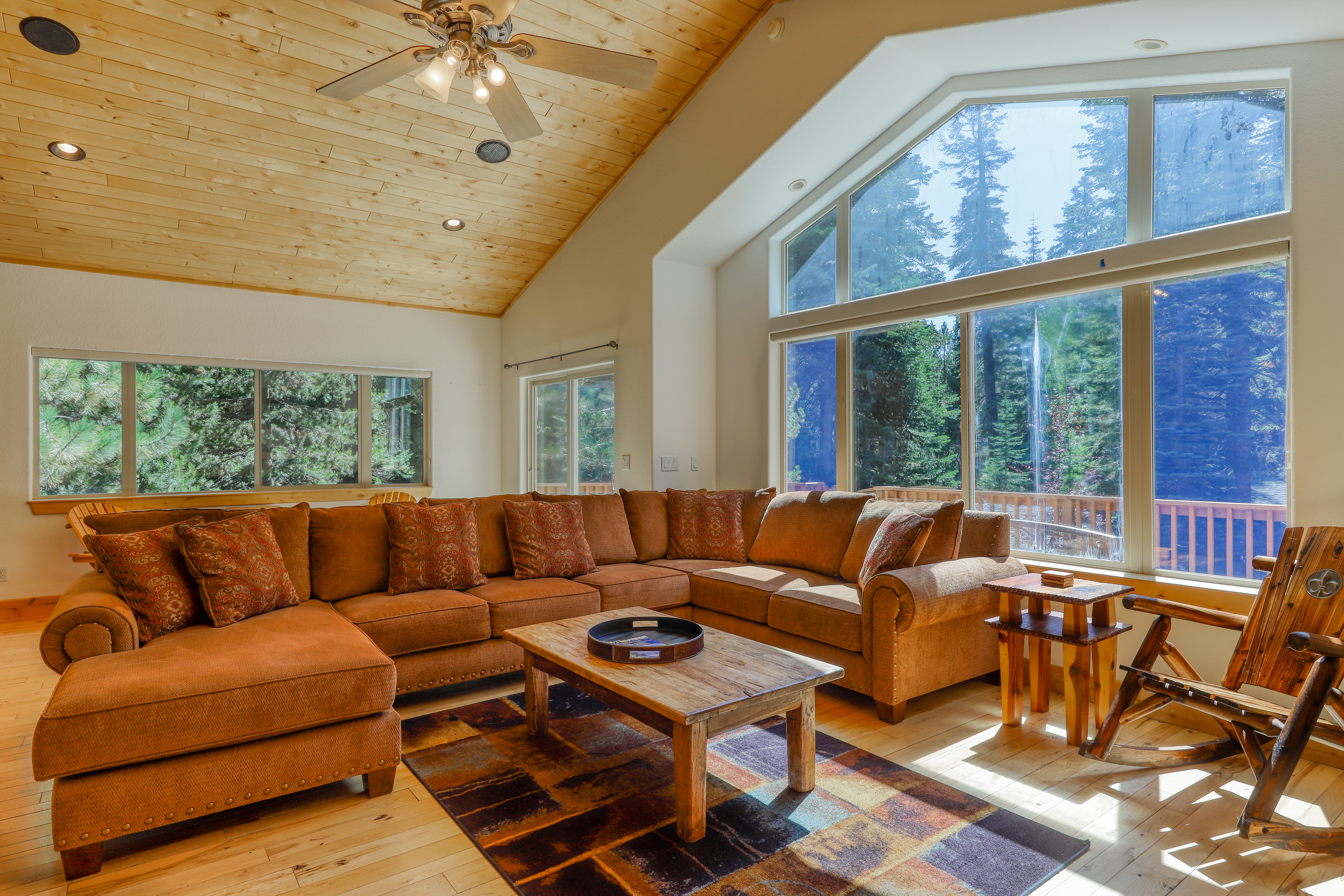 Lake Tahoe South Shore Home 981535