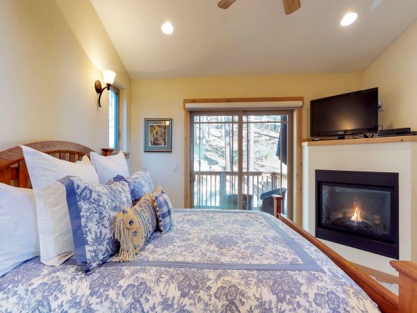 Lake Tahoe South Shore Home 981541