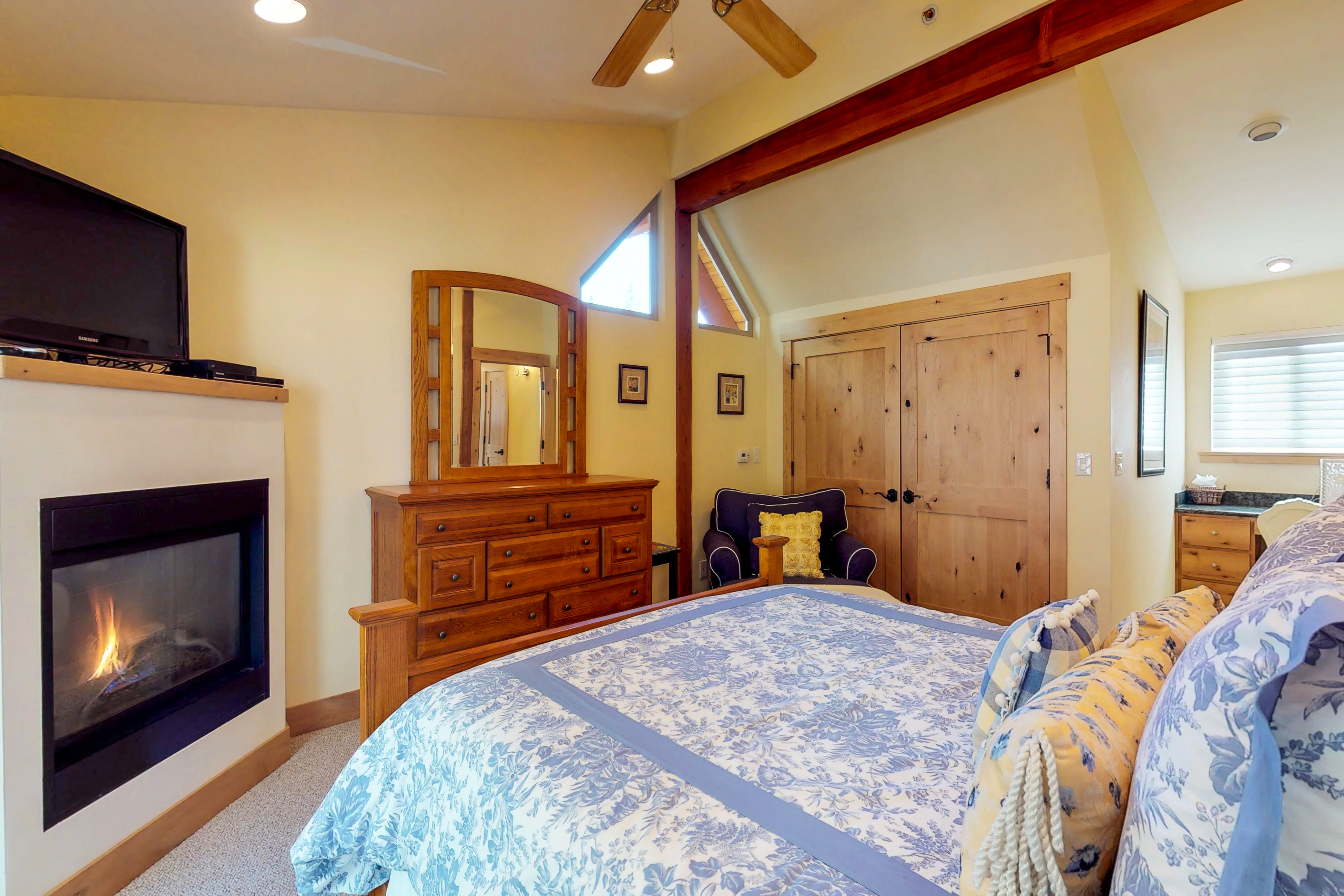 Lake Tahoe South Shore Home 981541