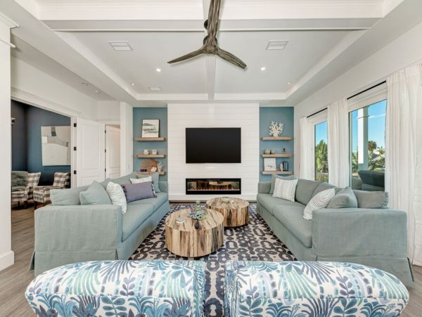 Holmes Beach Luxury Vacation Rental Four Bedrooms with Guest Suite
