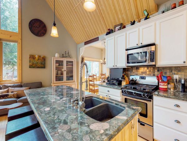 Lake Tahoe South Shore Home 981552