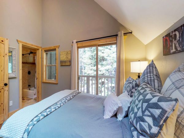 Lake Tahoe South Shore Home 981552