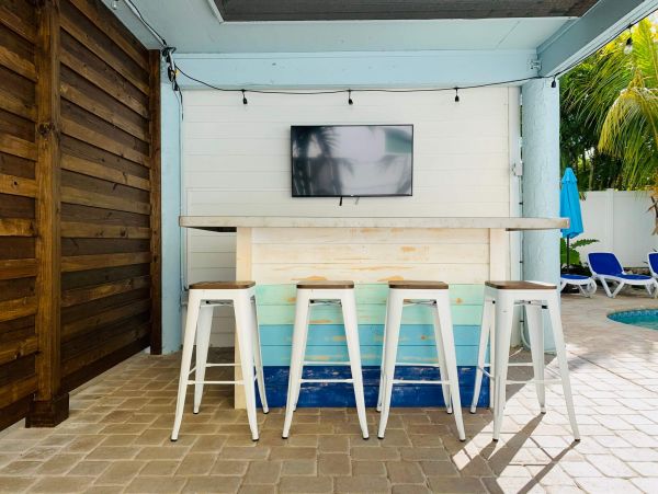 Anna Maria Vacation Rental Home with Private Pool & Hot Tub