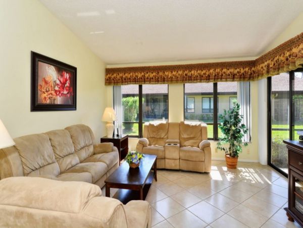 Sarasota Home 981564