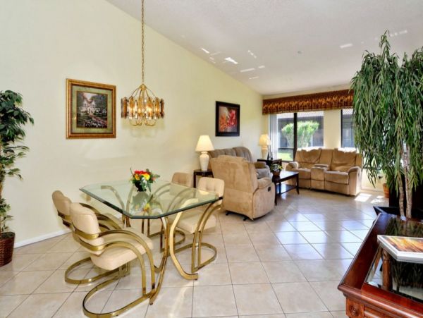 Sarasota Home 981564
