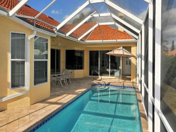 Exclusive Bird Key Vacation home