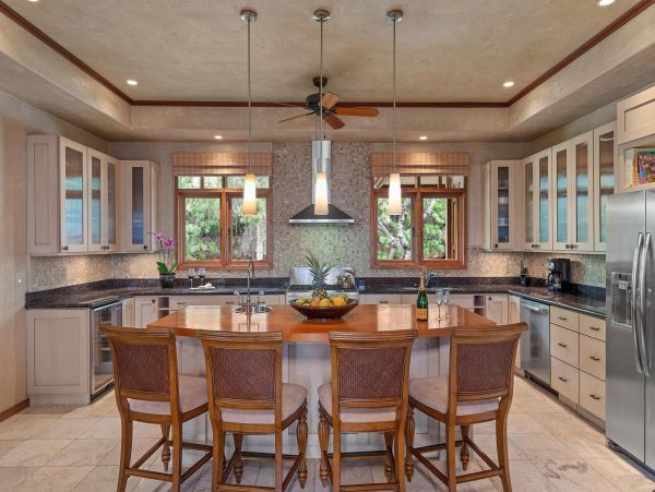 Lahaina Vacation Rental Home with Private Pool & Hot Tub