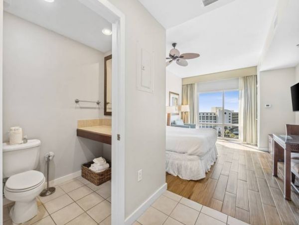 Beautiful Beachfront Studio with Full Ocean Views in Miramar Beach