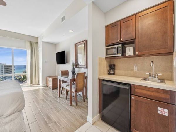 Beautiful Beachfront Studio with Full Ocean Views in Miramar Beach