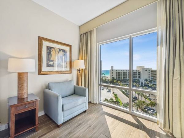 Beautiful Beachfront Studio with Full Ocean Views in Miramar Beach