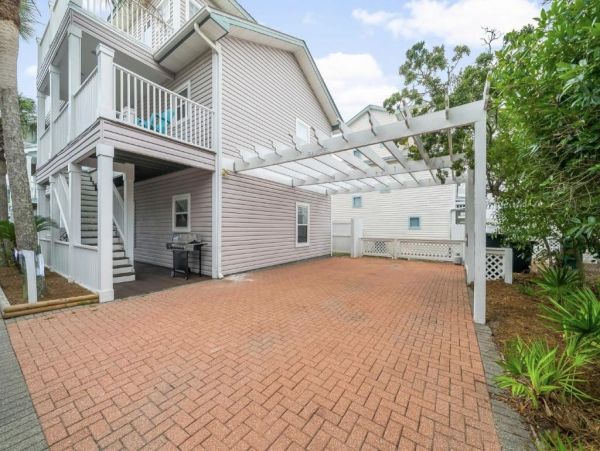 Luxurious 30A Beach House Rental in Seagrove Beach, FL