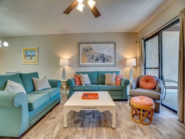 Cozy Vacation Rental with 2 Bedrooms in Panama City Beach