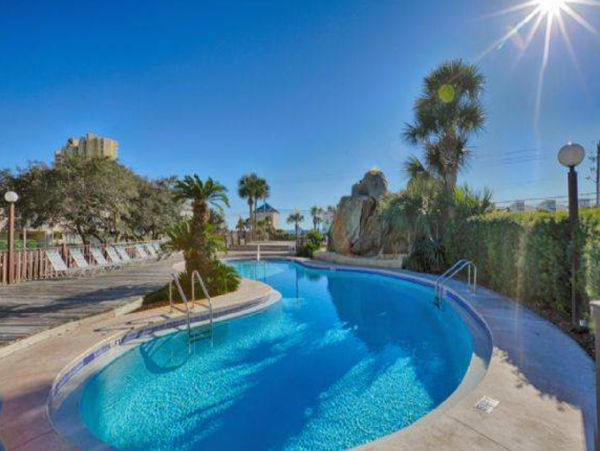 Cozy Vacation Rental with 2 Bedrooms in Panama City Beach