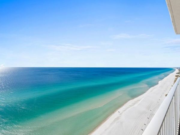 Panama City Beachfront Vacation Rental  4 Bedroom Luxury Condo with Gulf Views