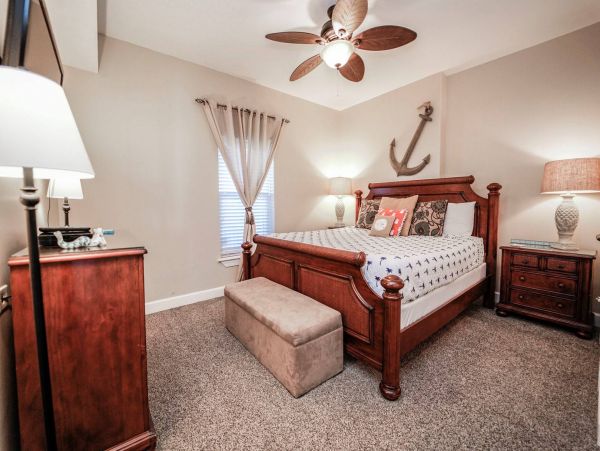 Lovely Three Bedroom Beach Condo Sleeps 8