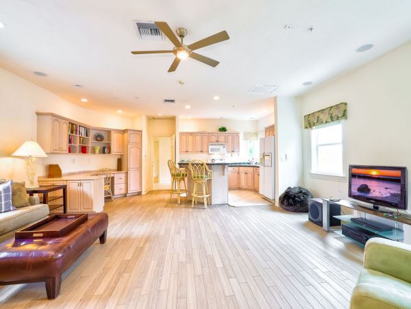 Captiva Bayfront Home with Boat Dock - Walk to Beach