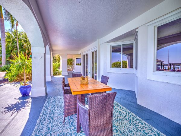 Captiva Bayfront Home with Boat Dock - Walk to Beach
