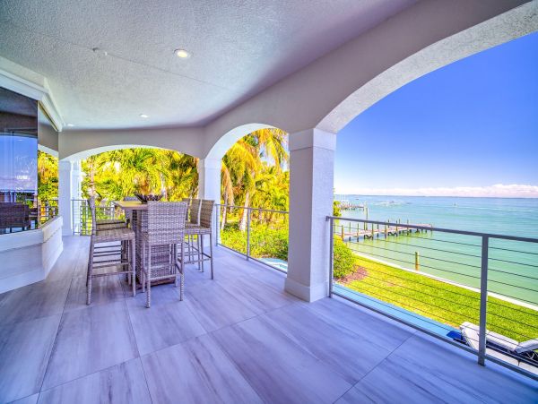 Captiva Bayfront Home with Boat Dock - Walk to Beach