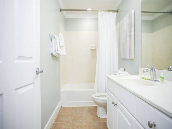 Oceanfront Condominium Sleeps 12
