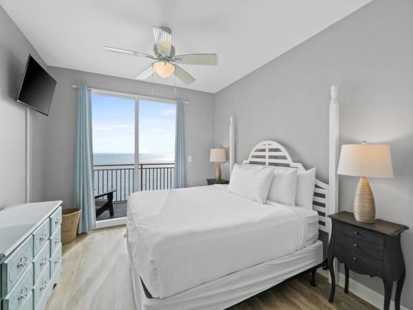 Panama City Beachfront Condo  4 Bedroom Luxury Vacation Rental with Gulf Views