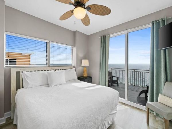 Panama City Beachfront Condo  4 Bedroom Luxury Vacation Rental with Gulf Views