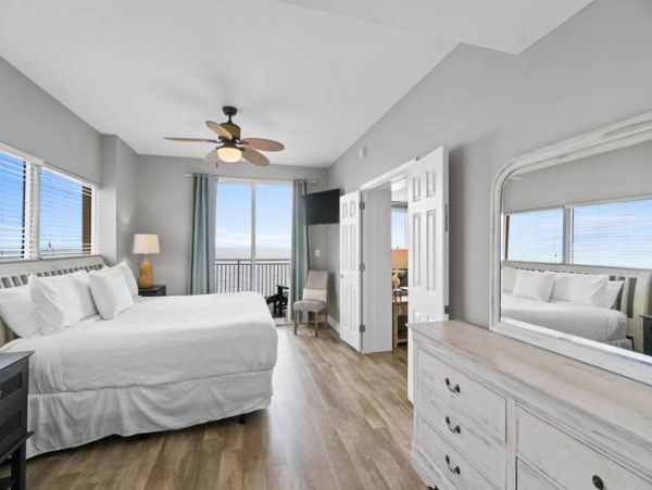 Panama City Beachfront Condo  4 Bedroom Luxury Vacation Rental with Gulf Views