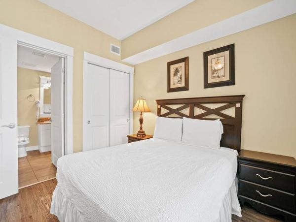 Charming Gulf-Front Escape - 2 Bedrooms + Bunk Nook in Panama City Beach