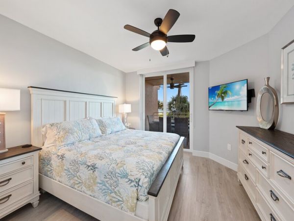 Marco Island Vacation Condo Three Bedrooms With Gulf Views