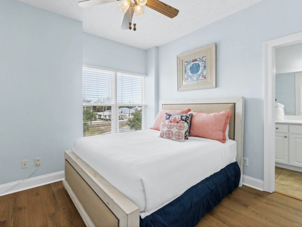 Panama City Beach Four Bedroom Lakeside Vacation Home