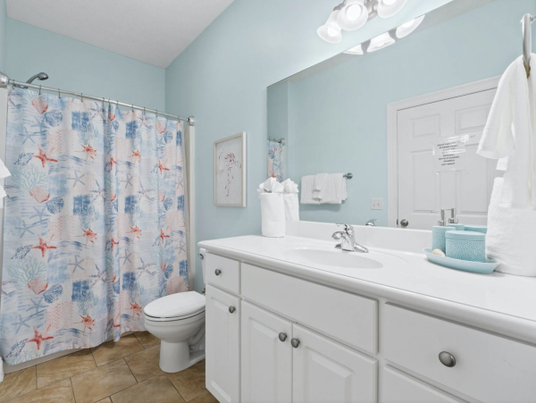 Panama City Beach Four Bedroom Lakeside Vacation Home