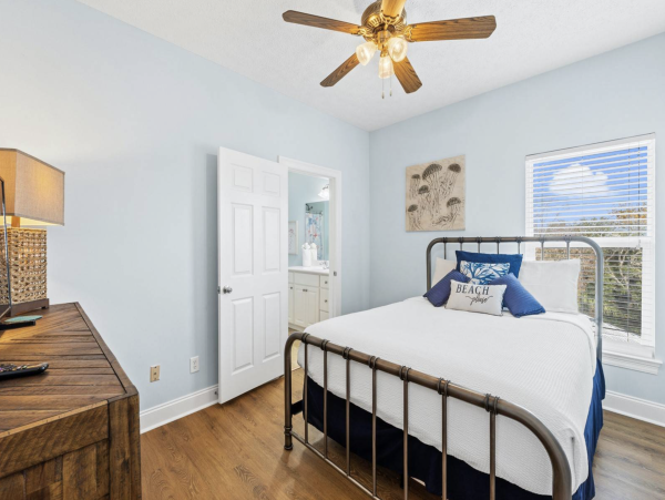 Panama City Beach Four Bedroom Lakeside Vacation Home