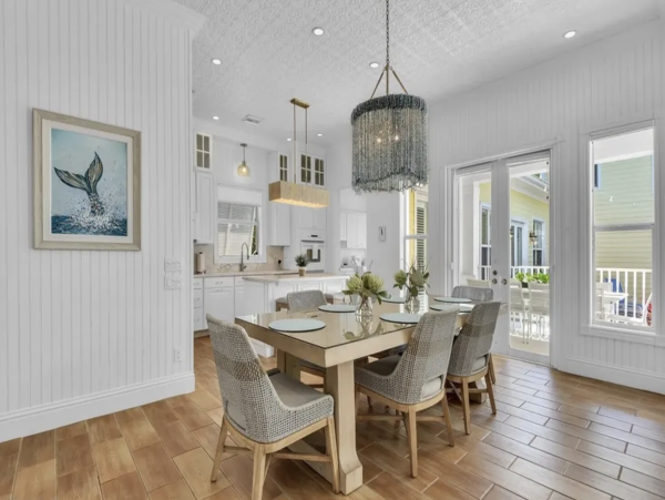 Naples Vacation Rental Near the Beach - Olde Naples Luxury Home