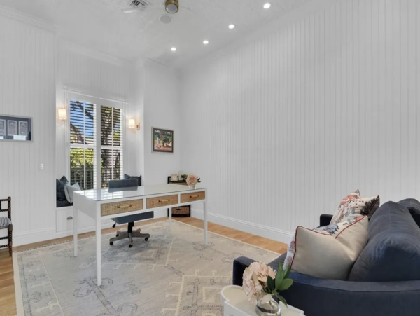 Naples Vacation Rental Near the Beach - Olde Naples Luxury Home