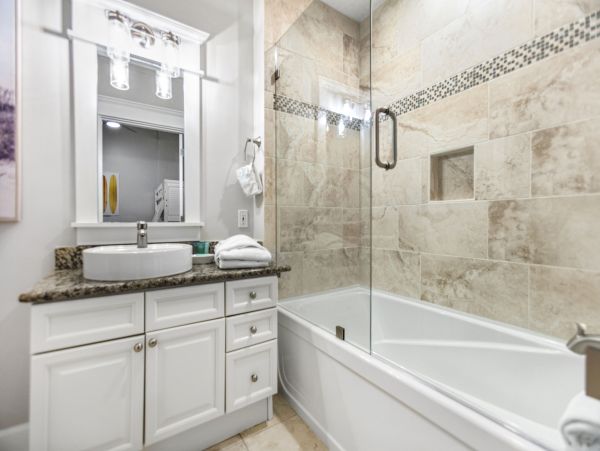 Luxurious Beachfront Penthouse in Panama City Beach - Family-Friendly Getaway