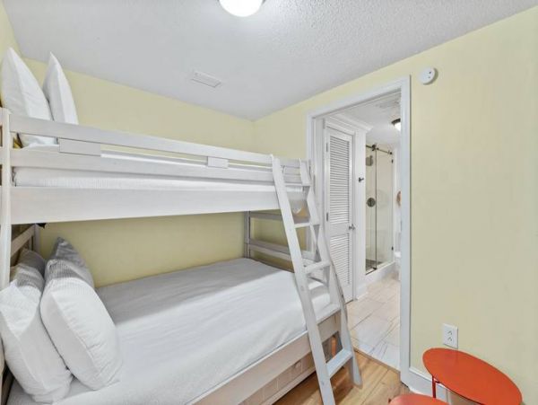 Panama City Beach Beachfront Vacation 4 Bedroom Condo