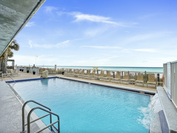 Two Bedroom / 2 Bathroom Panama city Beach Condo NEW ARRIVAL