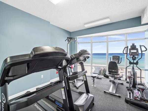 Two Bedroom / 2 Bathroom Panama city Beach Condo NEW ARRIVAL