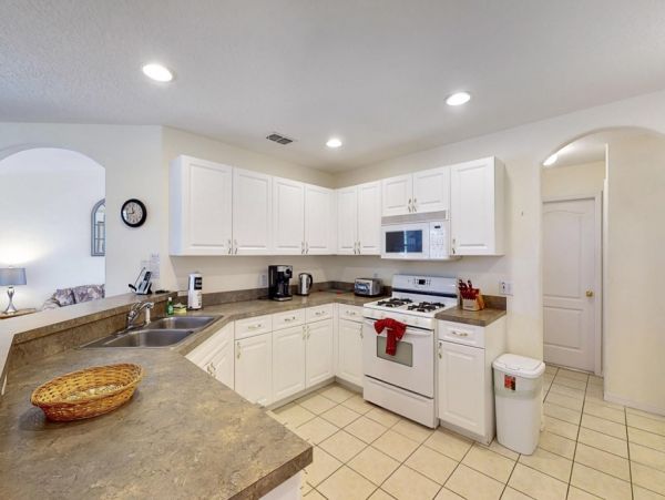 Orlando Home 982400
