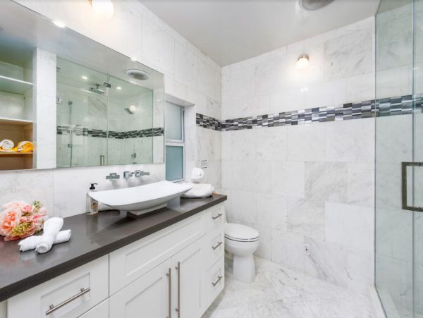 Miami Beach Three Bedroom Rental Home with Pool & Hot Tub