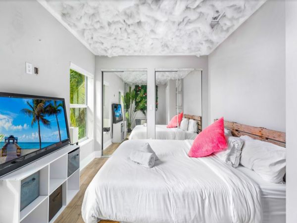 Miami Beach Three Bedroom Rental Home with Pool & Hot Tub