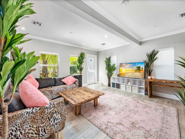 Miami Beach Three Bedroom Rental Home with Pool & Hot Tub