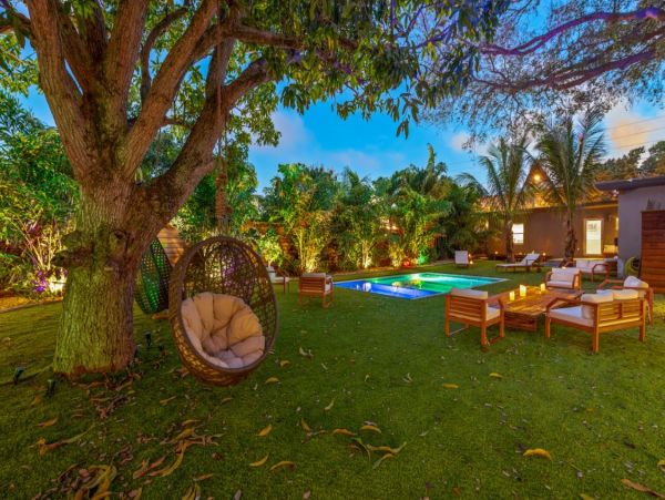 Miami Beach Three Bedroom Rental Home with Pool & Hot Tub