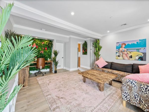 Miami Beach Three Bedroom Rental Home with Pool & Hot Tub