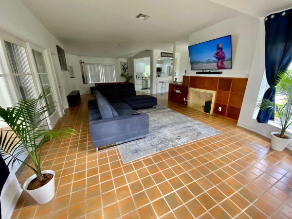 Sunny Isles Luxury Vacation Rental Home Three Bedrooms
